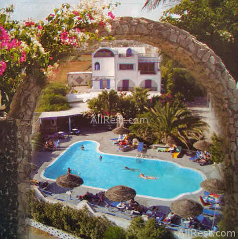 Olympia Villa 8